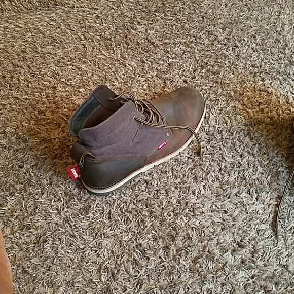 Shoes - Picture 2 of 3